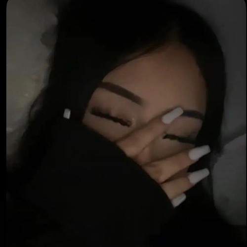 SHE BE BLOWIN UP MY LINE (feat. LE3THAL)