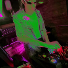 SUPER FUN DEEP PSYCHIC ULTRA MOODY MEGA HOUSE MIX (BRWWZY FT. ALEXIS MAXIMUS) @ MALOLAM X FREXH PRODUCE