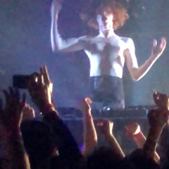SOPHIE - MAKEMELOVEME