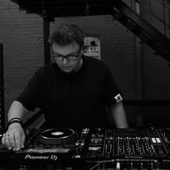 Live set @ Kicks (Rob Roy Lab 2025-04-19)