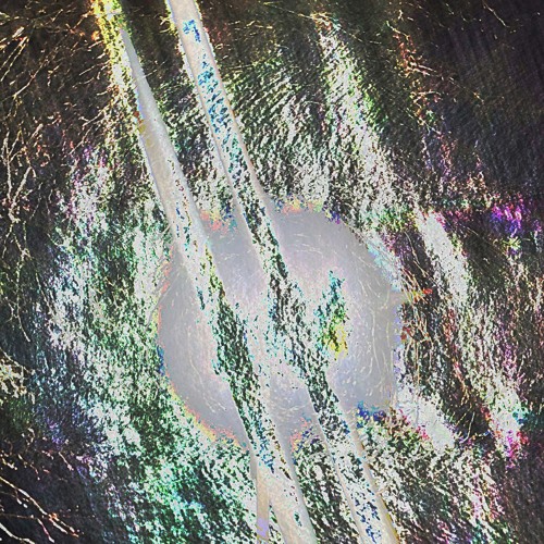 Premiere: Chris Karmain 'Awe'