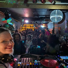 Dive Bar Disco - Le Chalet Discotheque