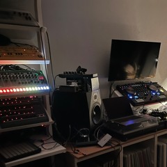 2022 - 11 - 04 Essential - Tunes - Freaky - Friday