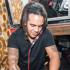 Gavin Peters Garage Mix