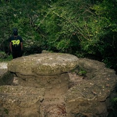 Bounce (feat. ZPXXKY)