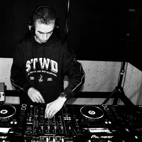 No Limit - Hard Techno | Charlie - 150BPM | Muziekgieterij Maastricht