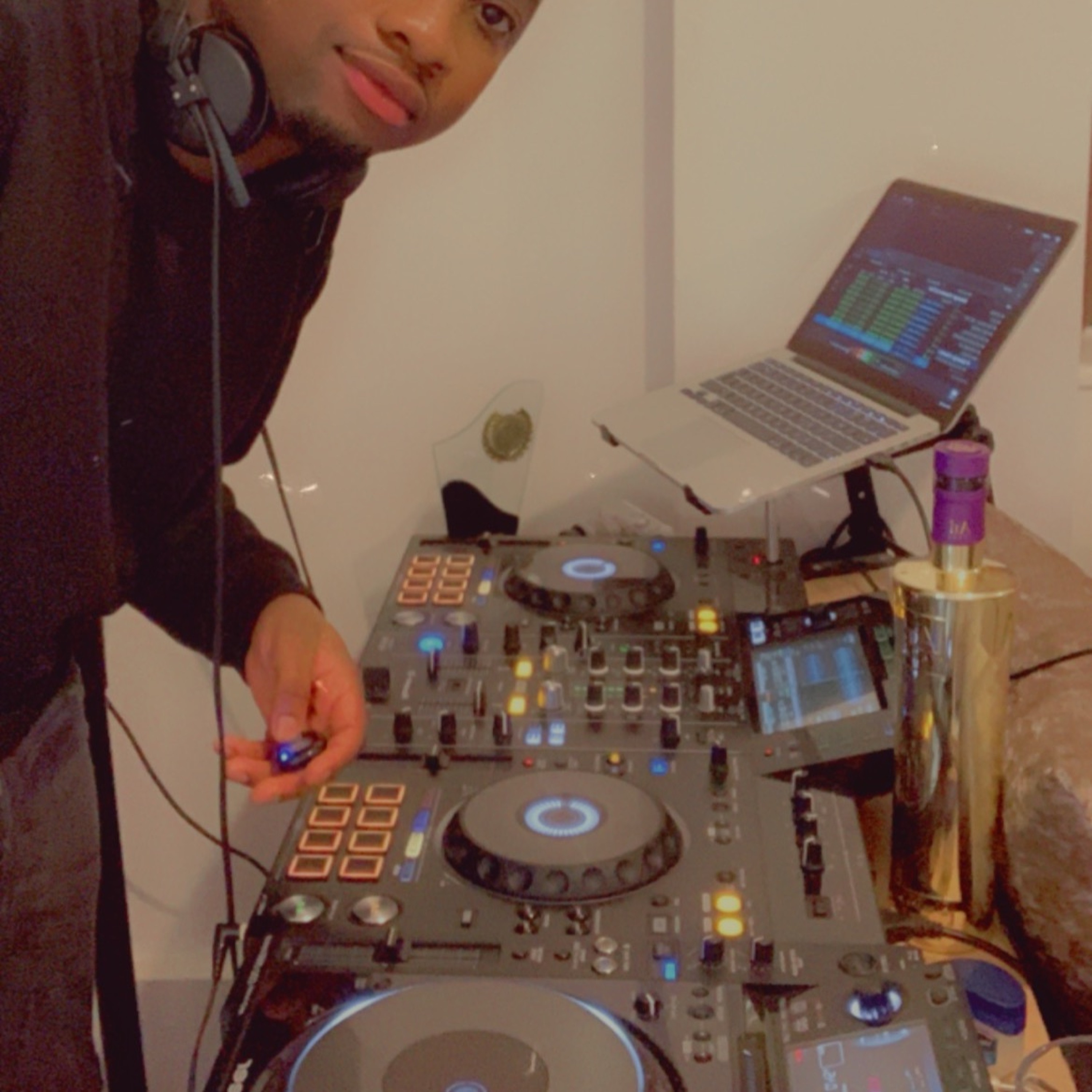 dj fistoz podcast