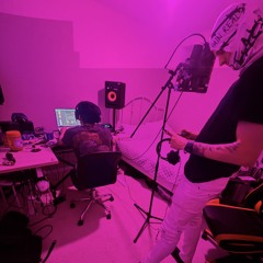 Love Me (@kayunriterbeats)