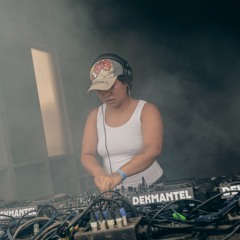 LARASATI at Dekmantel Ten