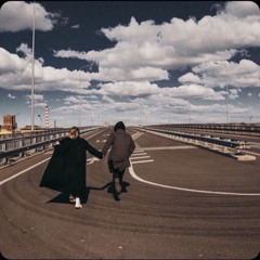 نسيت يوم إناا سوا .. نلعب مع انسام الههواء ؟.