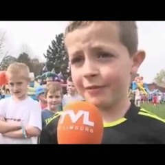 "Een Kindje Slaan" - Hard Techno Remix