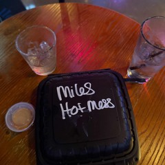 MilesAheadOfU “HOT MESS” DJ MIX (R&B/HOUSE)