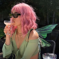 god forbid a girl wants to vibe mix