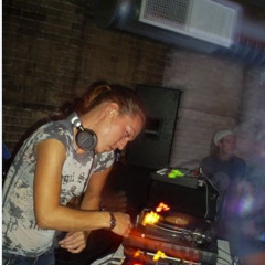 Sunday Sessions Vol 22 on BGR with Mirka Garland