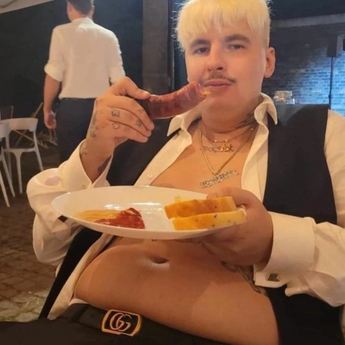 2115 - TURYSTA ale to LETNIACZEK - VIXA