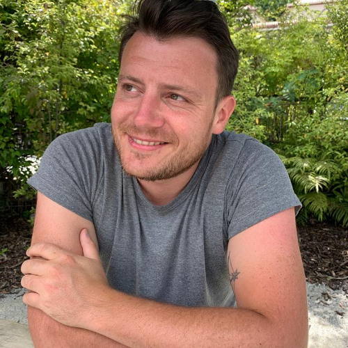 Manila's Organized Chaos with investigative reporter Sean Williams