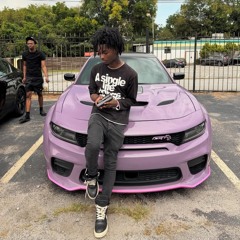 babystaydown - money spread 6 ft pradabagshawty [four3va]
