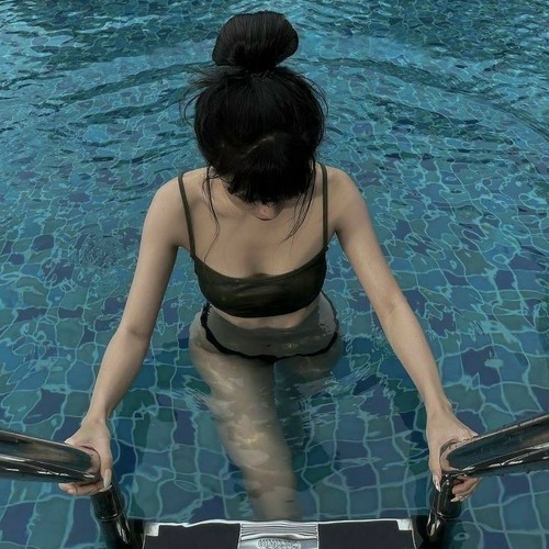 VÌ MỘT NGƯỜI KHÔNG XỨNG ĐÁNG REMIX
