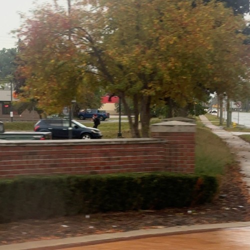 woodside square 3:42pm