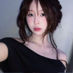 Em Chỉ Muốn Ôm Lấy Anh Remix