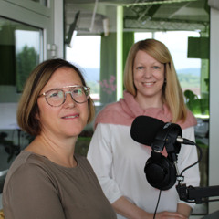 ODPRTA DLAN - POLONA STROPNIK & TJAŠA PREBIL "MODRA ZAVAROVALNICA"