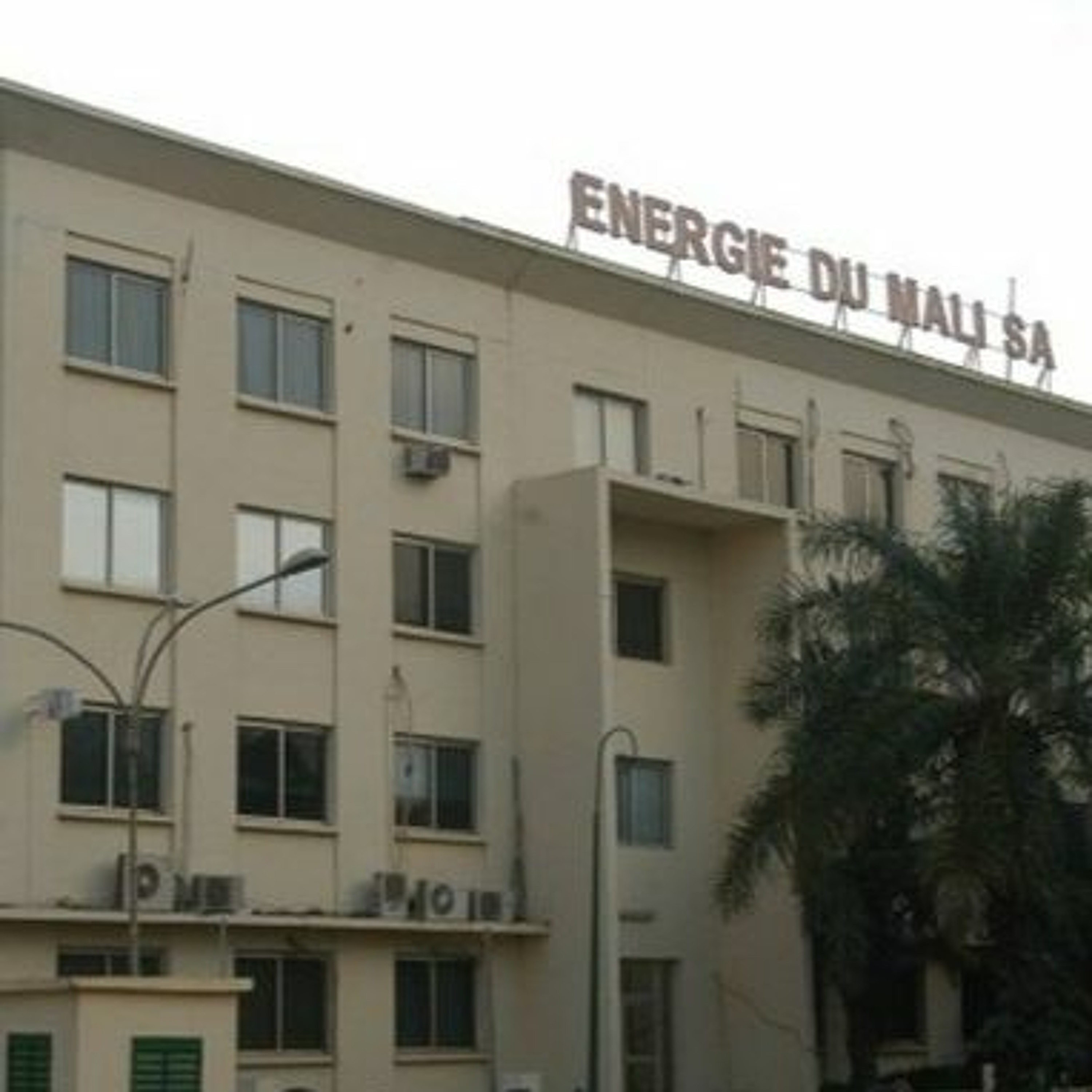 Mali : Un Ancien Ministre Et Des Directeurs Généreaux De L'EDM, Placés Sous Mandat De Dépôt episode artwork