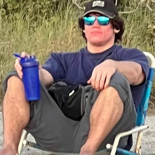 Stream Audemars | Listen to Club House (Popular House Remixes