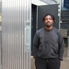 Young w/ Sampha  070525