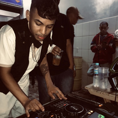 PEGADA DE  CRIMINOSO - MC NINA - MC MENO SAAINT (DJ DUH 011, DJ GORDINHO DA VF)