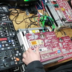 s auf x sNiVteKkE [HKN] vs SpEidA [HKN] (korg e2 synth vs Korg ESX Live setcut)