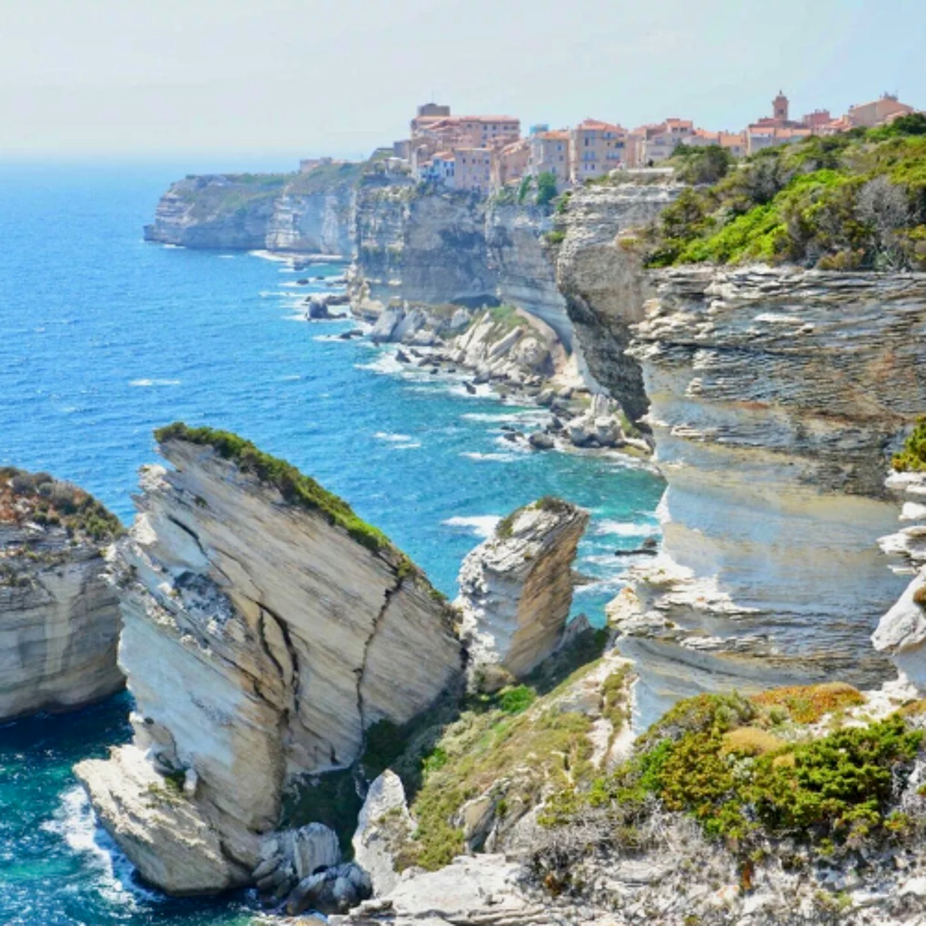 EVEILLEZ VOUS AU VEDANTA - Comment peut-on méditer sur le Dieu personnel (mardi 2 décembre 2025) episode artwork