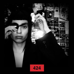 424