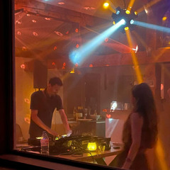 Chamonix private Rave Vinyl only DJ Set