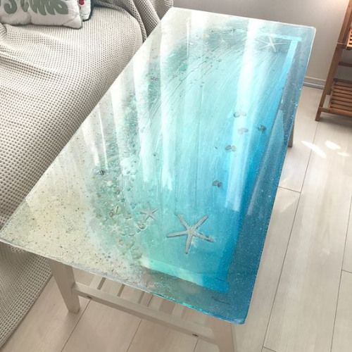 Glass Table W/@Hoodkage