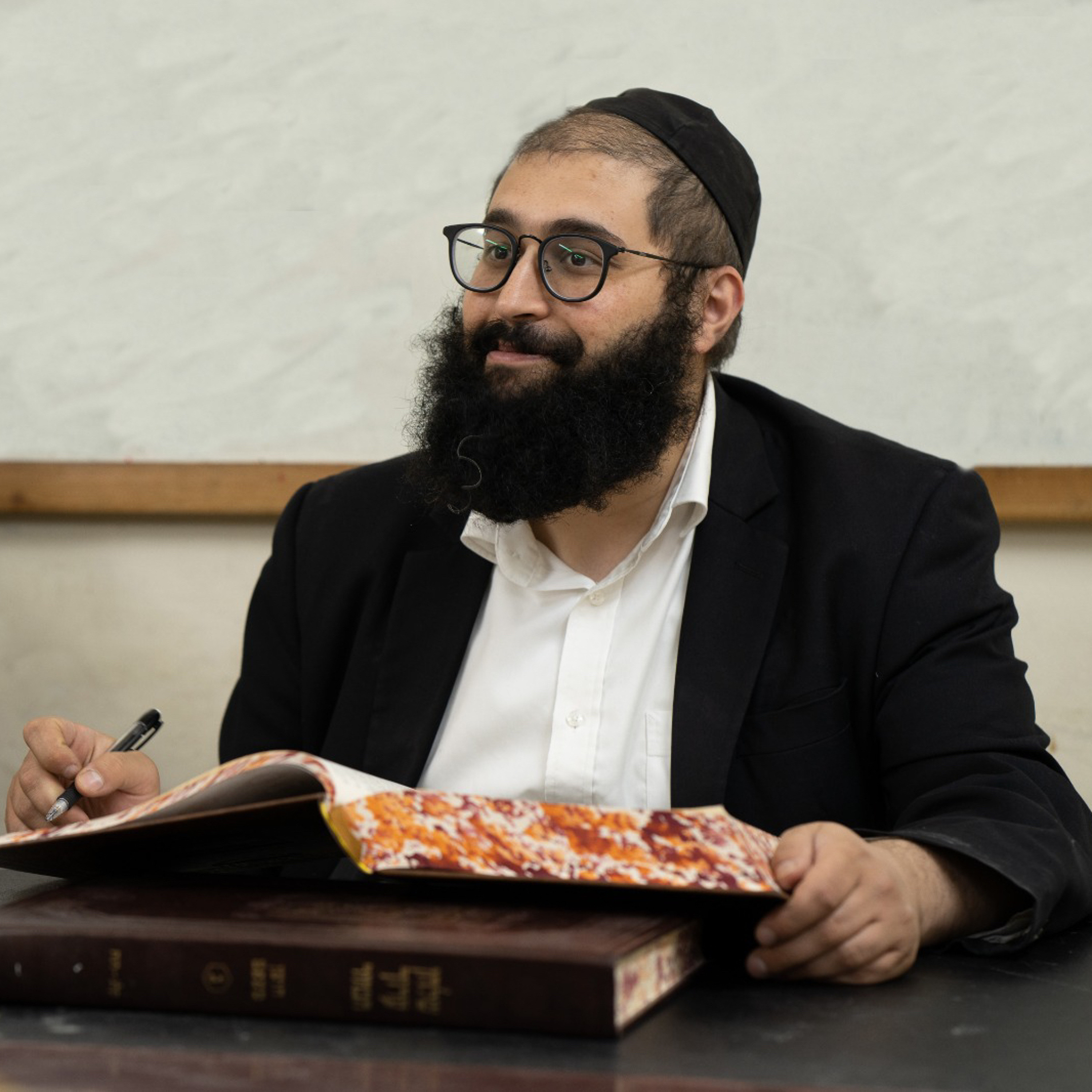 Rabbi Kaufmann - Origins of Chassidus and Tanya episode artwork