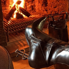 وأقـول للعـذّال حنا شريـفين