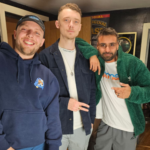 Off The Cuff Maximous & Cheezus - Special Guest Takeda