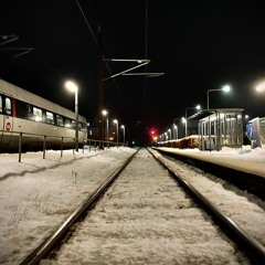 OMVENDT KASKET