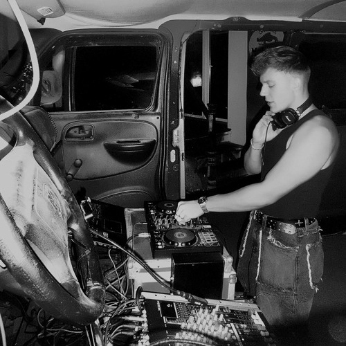 HARD TECHNO / INDUSTRIAL / HARDCORE DJ SET (FANTASM, USH, SLVL, KLOFAMA, VIEZE ASBAK)