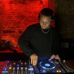 DJ Mixes by Wezaari