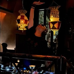 Jñāna (ஞானம்)