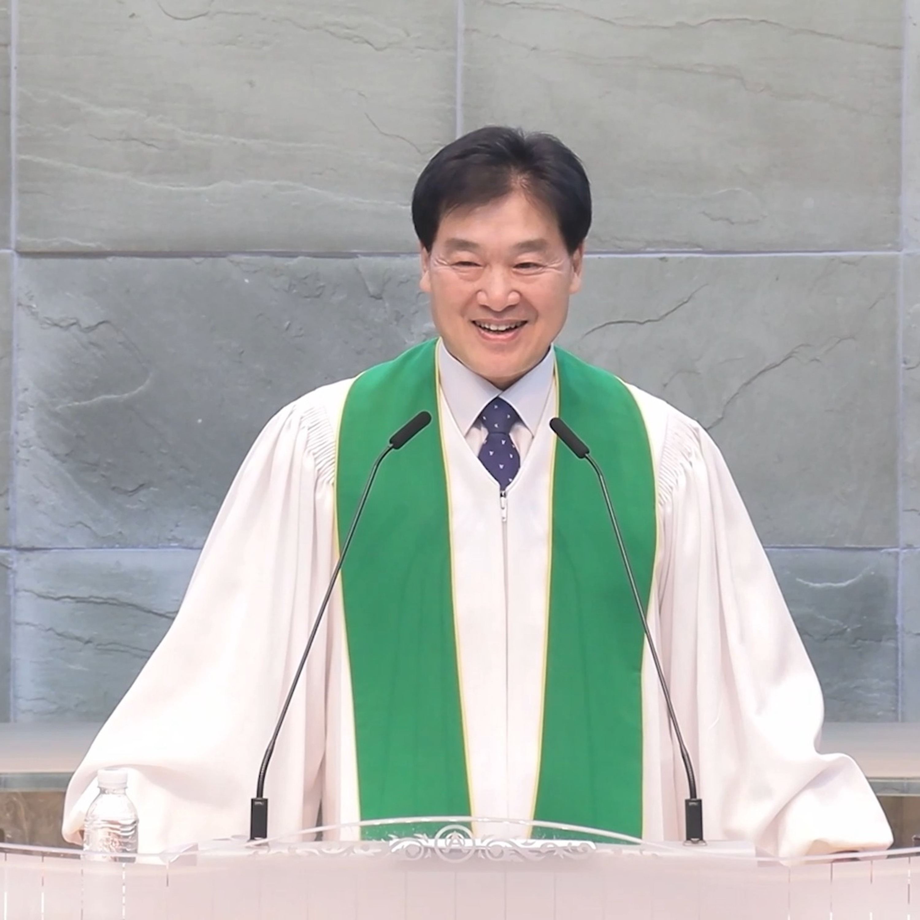 20260628_주일오전_다른 복음들과 그리스도의 참복음(출20:3-6, 갈1:6-7)
