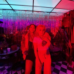 Fumemos un cigarrillo