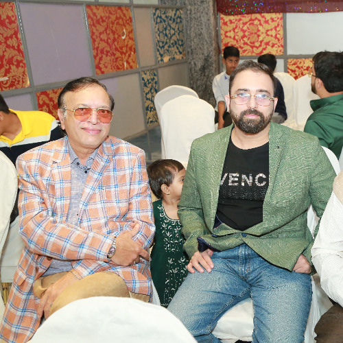 HAZARON KHWAHISHEN AISI
