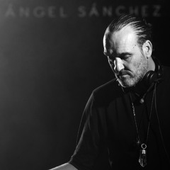 Angel Sanchez (Be Polite) @ Momento Marbella (03 - 05 - 19)
