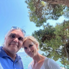 In The Mood For Love (This Is No Birthdaysong feat. Grandmaster VY)