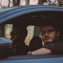 TOOYE FEKRETAM (feat mmadaj)