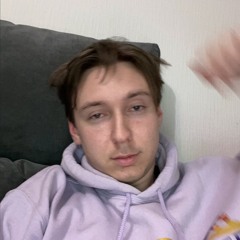 в шортиках (in my shorts)