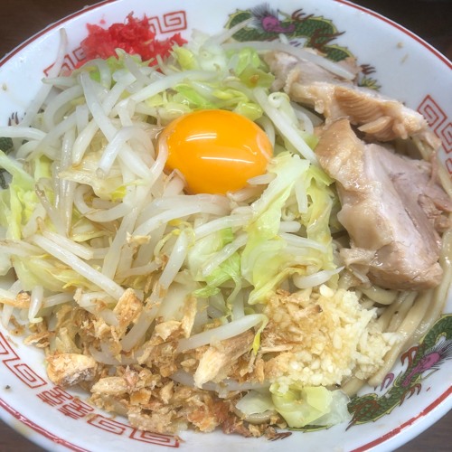 デモ