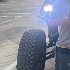 Rvsell-Kilos y Pistolas